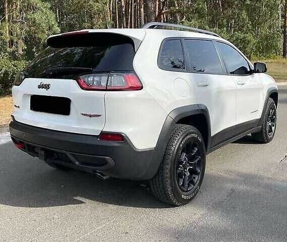 Белый Джип Чероки, объемом двигателя 3.2 л и пробегом 76 тыс. км за 16000 $, фото 15 на Automoto.ua
