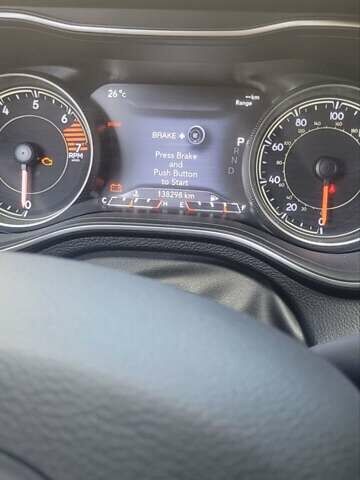 Белый Джип Чероки, объемом двигателя 2.4 л и пробегом 145 тыс. км за 17000 $, фото 9 на Automoto.ua