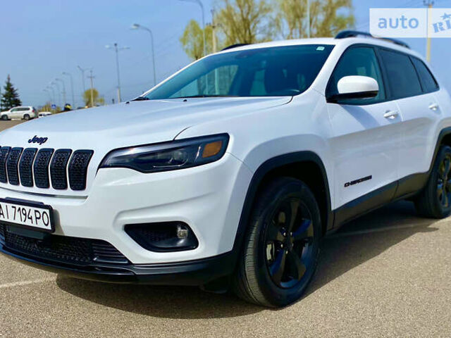 Білий Джип Cherokee, об'ємом двигуна 2.36 л та пробігом 54 тис. км за 26000 $, фото 3 на Automoto.ua