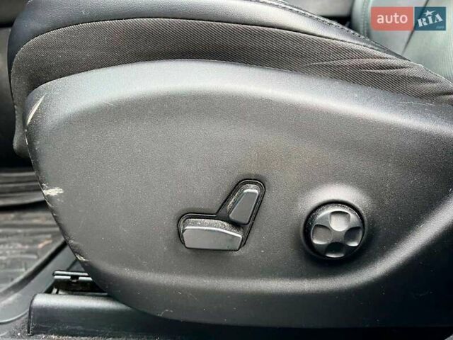 Білий Джип Cherokee, об'ємом двигуна 3.2 л та пробігом 76 тис. км за 18790 $, фото 18 на Automoto.ua