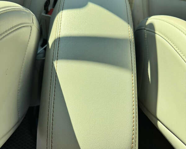 Білий Джип Cherokee, об'ємом двигуна 3.24 л та пробігом 67 тис. км за 24500 $, фото 15 на Automoto.ua