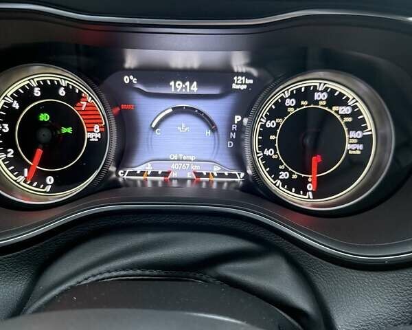 Белый Джип Чероки, объемом двигателя 3.24 л и пробегом 40 тыс. км за 22500 $, фото 42 на Automoto.ua