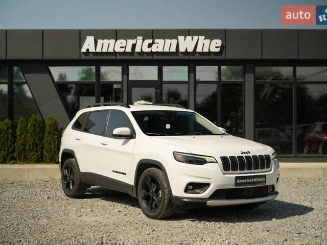 Білий Джип Cherokee, об'ємом двигуна 2.36 л та пробігом 194 тис. км за 18900 $, фото 2 на Automoto.ua
