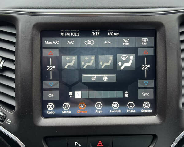 Белый Джип Чероки, объемом двигателя 3.24 л и пробегом 93 тыс. км за 21700 $, фото 22 на Automoto.ua