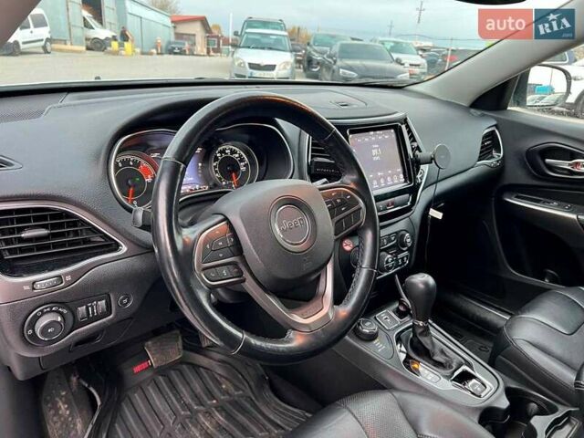 Білий Джип Cherokee, об'ємом двигуна 3.2 л та пробігом 76 тис. км за 18790 $, фото 16 на Automoto.ua