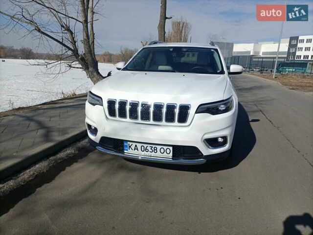 Білий Джип Cherokee, об'ємом двигуна 2.36 л та пробігом 113 тис. км за 16820 $, фото 6 на Automoto.ua