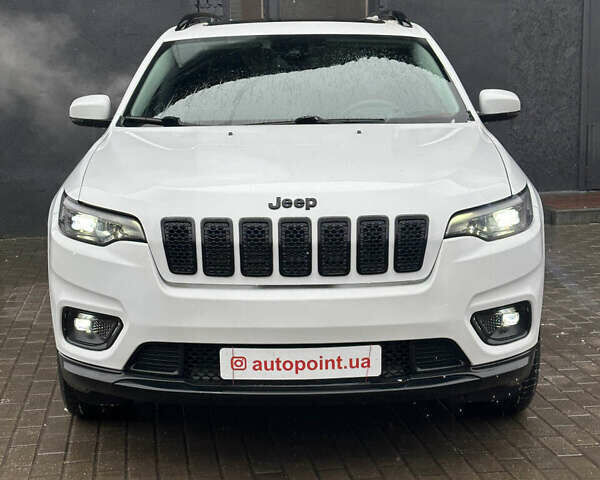 Білий Джип Cherokee, об'ємом двигуна 3.24 л та пробігом 69 тис. км за 21700 $, фото 1 на Automoto.ua