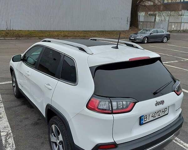 Білий Джип Cherokee, об'ємом двигуна 3.2 л та пробігом 6 тис. км за 26500 $, фото 15 на Automoto.ua