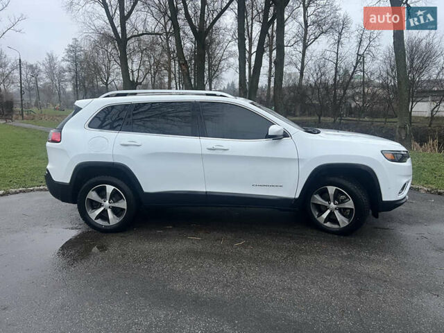 Белый Джип Чероки, объемом двигателя 3.24 л и пробегом 52 тыс. км за 21000 $, фото 3 на Automoto.ua