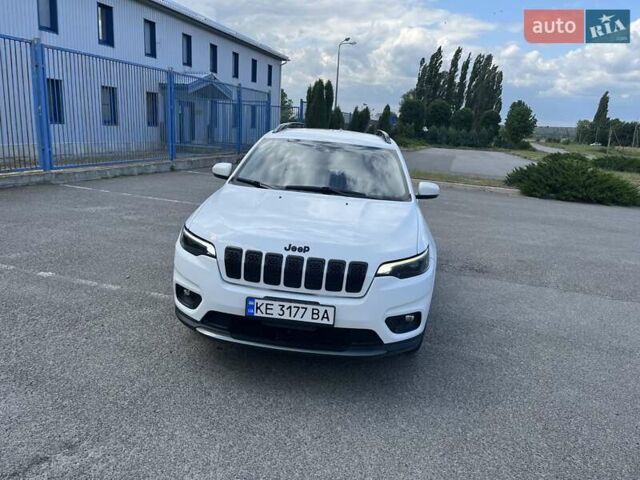 Белый Джип Чероки, объемом двигателя 2.4 л и пробегом 55 тыс. км за 17500 $, фото 5 на Automoto.ua