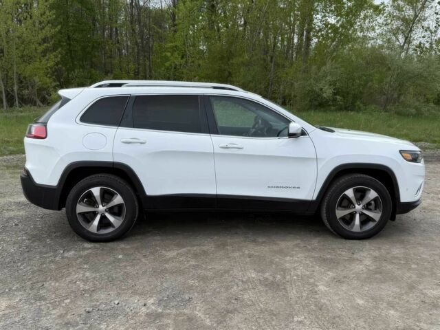 Білий Джип Cherokee, об'ємом двигуна 3.2 л та пробігом 37 тис. км за 14700 $, фото 4 на Automoto.ua