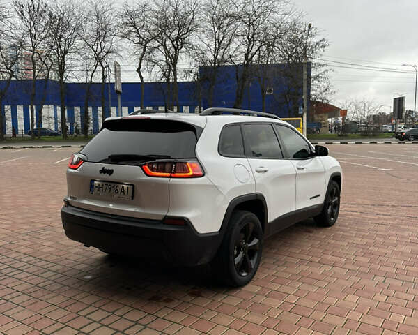 Білий Джип Cherokee, об'ємом двигуна 2.36 л та пробігом 49 тис. км за 16500 $, фото 6 на Automoto.ua