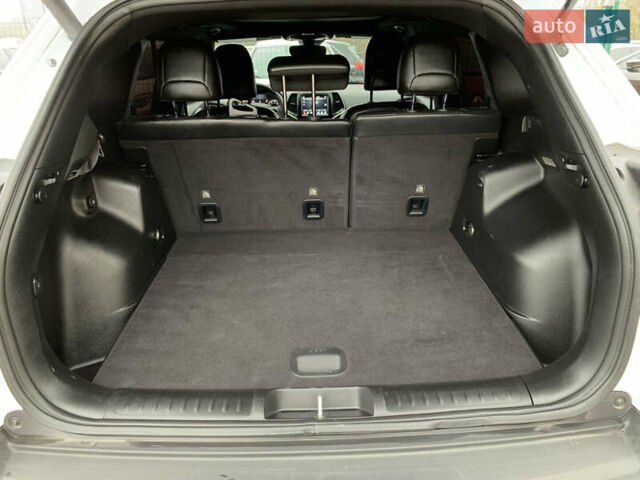 Белый Джип Чероки, объемом двигателя 3.2 л и пробегом 49 тыс. км за 22755 $, фото 34 на Automoto.ua