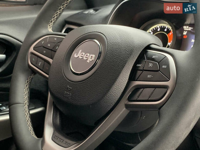 Белый Джип Чероки, объемом двигателя 3.2 л и пробегом 49 тыс. км за 22755 $, фото 48 на Automoto.ua