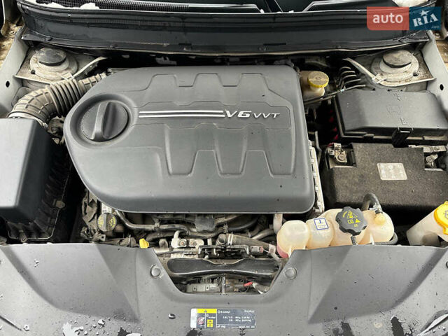 Білий Джип Cherokee, об'ємом двигуна 3.24 л та пробігом 69 тис. км за 21700 $, фото 34 на Automoto.ua