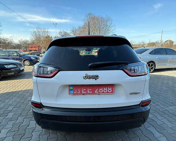 Белый Джип Чероки, объемом двигателя 0 л и пробегом 100 тыс. км за 16000 $, фото 5 на Automoto.ua