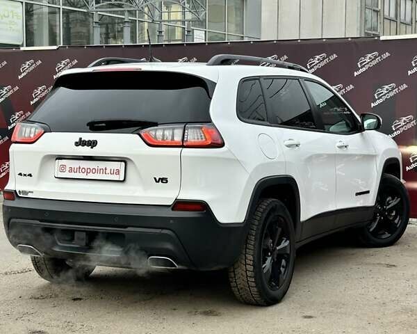 Белый Джип Чероки, объемом двигателя 3.24 л и пробегом 69 тыс. км за 21700 $, фото 8 на Automoto.ua