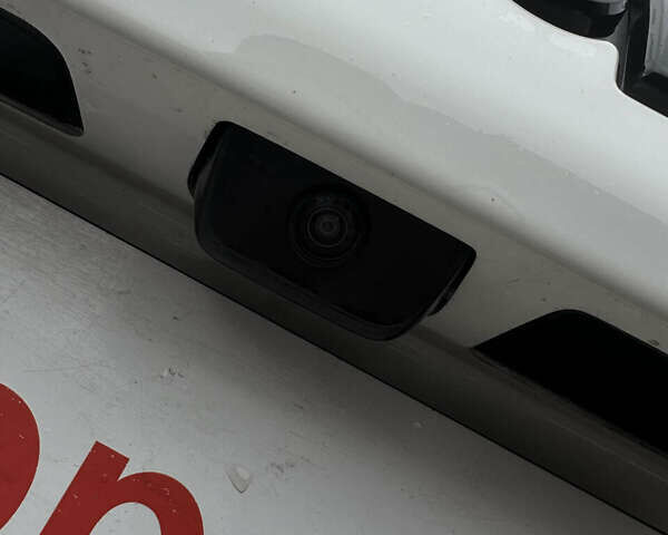 Білий Джип Cherokee, об'ємом двигуна 3.24 л та пробігом 69 тис. км за 21700 $, фото 12 на Automoto.ua