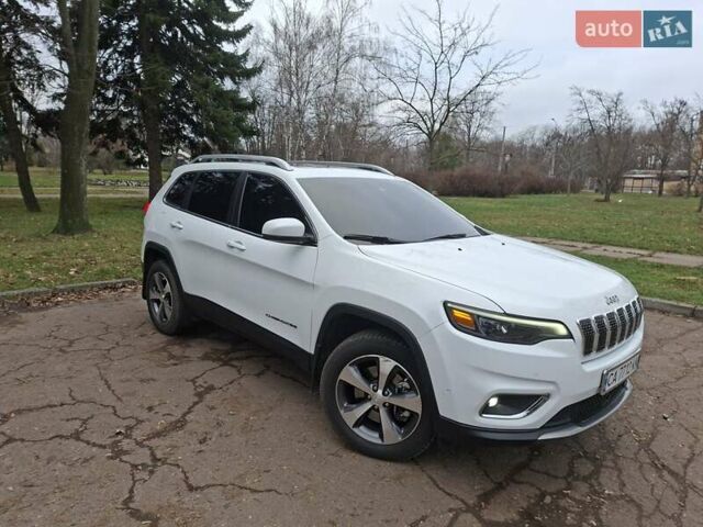 Білий Джип Cherokee, об'ємом двигуна 3.2 л та пробігом 78 тис. км за 23500 $, фото 7 на Automoto.ua