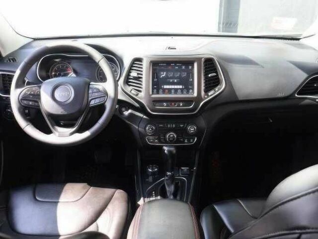 Білий Джип Cherokee, об'ємом двигуна 3.2 л та пробігом 55 тис. км за 9000 $, фото 13 на Automoto.ua