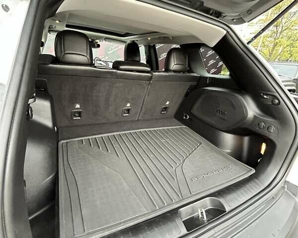 Білий Джип Cherokee, об'ємом двигуна 3.24 л та пробігом 69 тис. км за 21700 $, фото 15 на Automoto.ua
