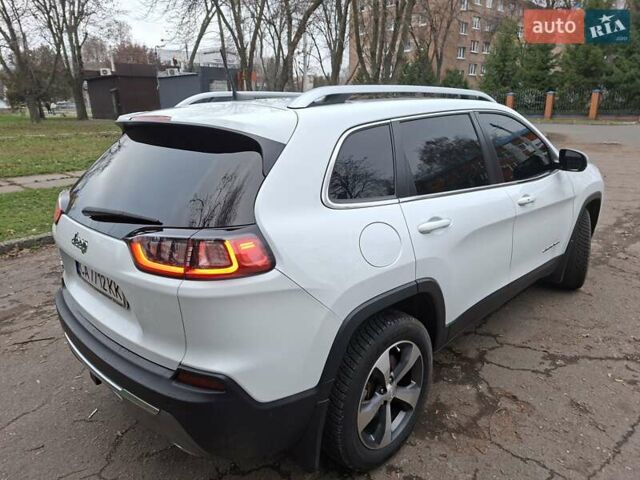 Білий Джип Cherokee, об'ємом двигуна 3.2 л та пробігом 78 тис. км за 23500 $, фото 5 на Automoto.ua