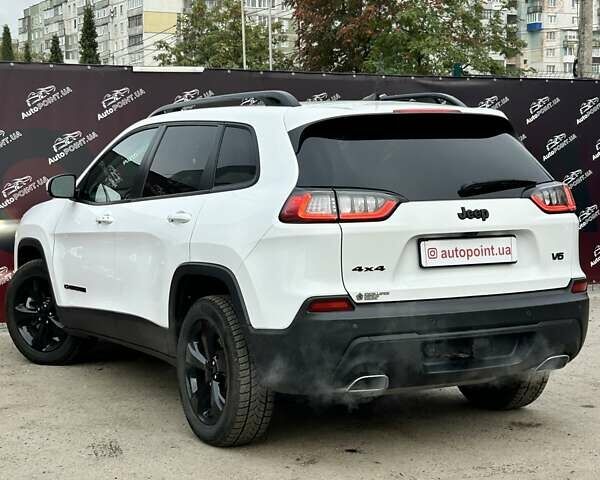 Білий Джип Cherokee, об'ємом двигуна 3.24 л та пробігом 69 тис. км за 21700 $, фото 9 на Automoto.ua