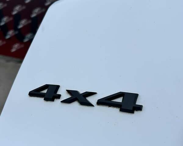 Белый Джип Чероки, объемом двигателя 3.24 л и пробегом 69 тыс. км за 21700 $, фото 11 на Automoto.ua