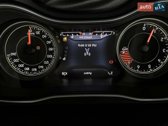 Білий Джип Cherokee, об'ємом двигуна 3.24 л та пробігом 69 тис. км за 21700 $, фото 23 на Automoto.ua