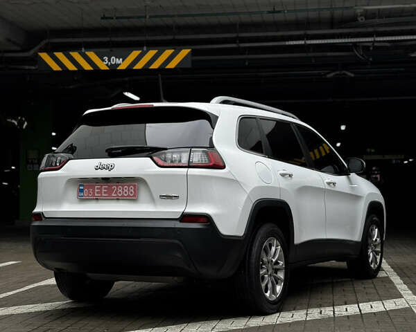 Джип Чероки 2021 в Киеве на Automoto.ua Белый Джип Чероки, объемом двигателя 2.36 л и пробегом 102 тыс. км за 15999 $, фото 3 на Automoto.ua