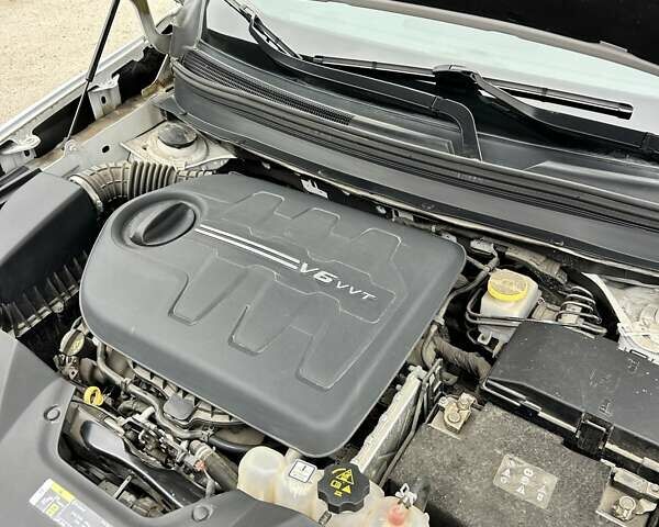 Білий Джип Cherokee, об'ємом двигуна 3.24 л та пробігом 69 тис. км за 21700 $, фото 41 на Automoto.ua