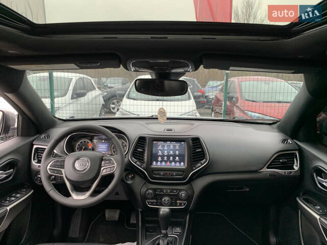 Белый Джип Чероки, объемом двигателя 3.2 л и пробегом 49 тыс. км за 22755 $, фото 69 на Automoto.ua