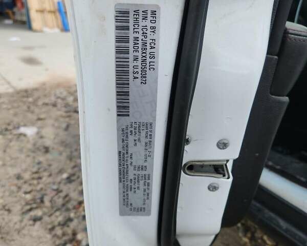 Белый Джип Чероки, объемом двигателя 3.24 л и пробегом 115 тыс. км за 6000 $, фото 11 на Automoto.ua