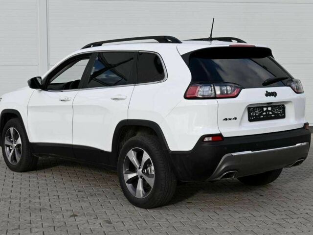 Белый Джип Чероки, объемом двигателя 3.2 л и пробегом 65 тыс. км за 12300 $, фото 5 на Automoto.ua