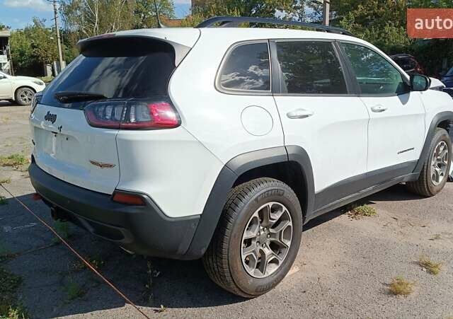 Білий Джип Cherokee, об'ємом двигуна 3.24 л та пробігом 97 тис. км за 11300 $, фото 17 на Automoto.ua