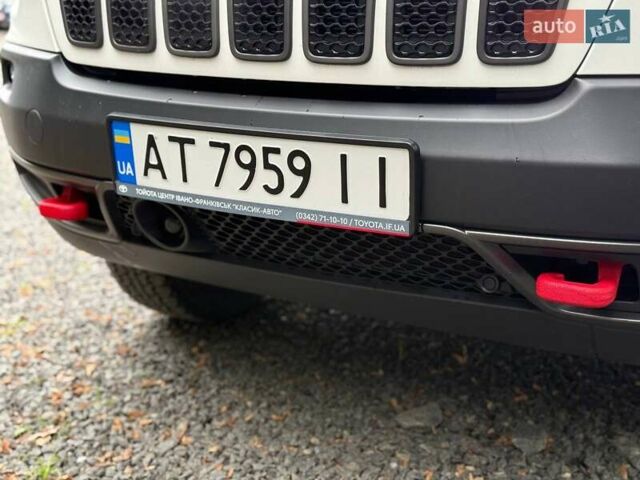 Белый Джип Чероки, объемом двигателя 3.24 л и пробегом 84 тыс. км за 24500 $, фото 17 на Automoto.ua