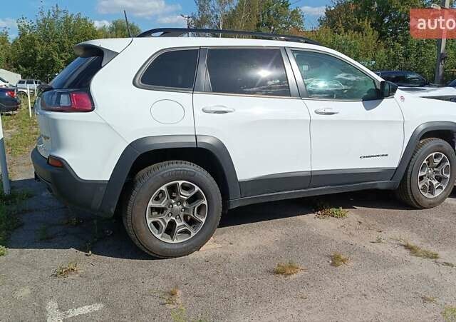 Білий Джип Cherokee, об'ємом двигуна 3.24 л та пробігом 97 тис. км за 11300 $, фото 16 на Automoto.ua