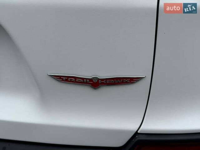 Белый Джип Чероки, объемом двигателя 3.24 л и пробегом 84 тыс. км за 24500 $, фото 21 на Automoto.ua