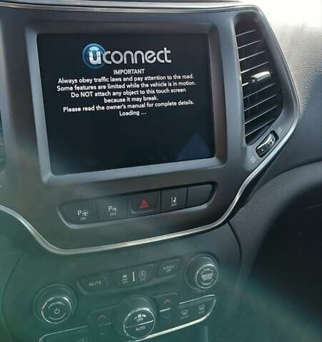 Білий Джип Cherokee, об'ємом двигуна 3.24 л та пробігом 97 тис. км за 11300 $, фото 43 на Automoto.ua
