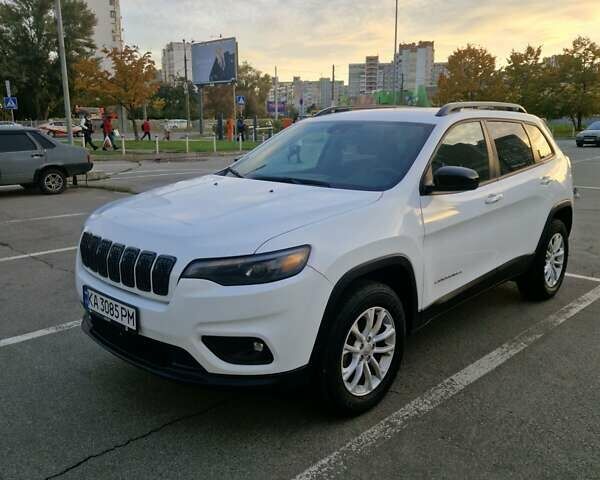 Белый Джип Чероки, объемом двигателя 3.24 л и пробегом 61 тыс. км за 19500 $, фото 10 на Automoto.ua