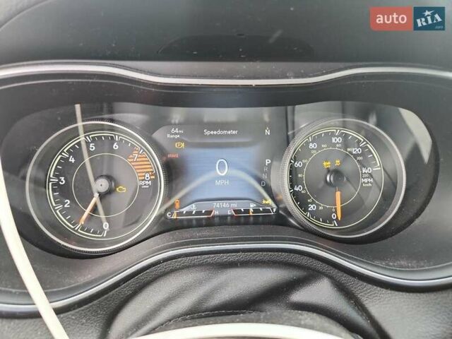 Белый Джип Чероки, объемом двигателя 3.24 л и пробегом 115 тыс. км за 6000 $, фото 8 на Automoto.ua