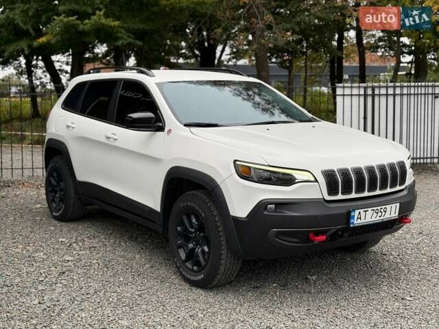 Белый Джип Чероки, объемом двигателя 3.24 л и пробегом 84 тыс. км за 24500 $, фото 9 на Automoto.ua