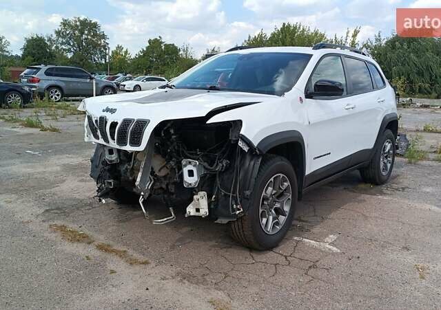 Білий Джип Cherokee, об'ємом двигуна 3.24 л та пробігом 97 тис. км за 11300 $, фото 11 на Automoto.ua