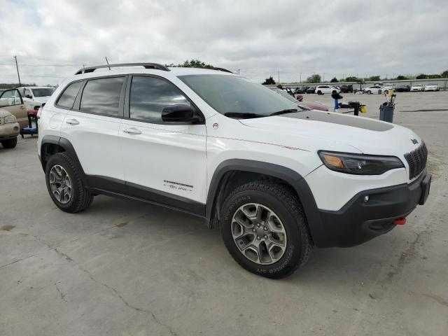 Білий Джип Cherokee, об'ємом двигуна 0 л та пробігом 28 тис. км за 7400 $, фото 3 на Automoto.ua