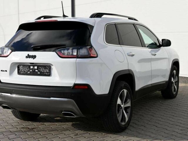 Белый Джип Чероки, объемом двигателя 3.2 л и пробегом 65 тыс. км за 12300 $, фото 8 на Automoto.ua