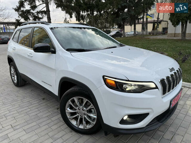 Белый Джип Чероки, объемом двигателя 3.24 л и пробегом 73 тыс. км за 18500 $, фото 4 на Automoto.ua