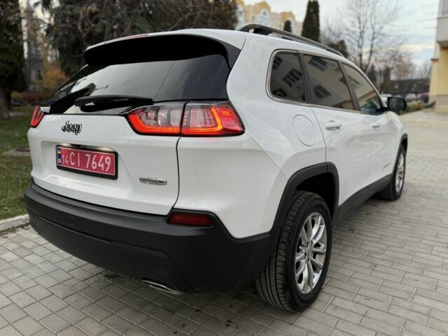 Белый Джип Чероки, объемом двигателя 3.2 л и пробегом 70 тыс. км за 17500 $, фото 5 на Automoto.ua