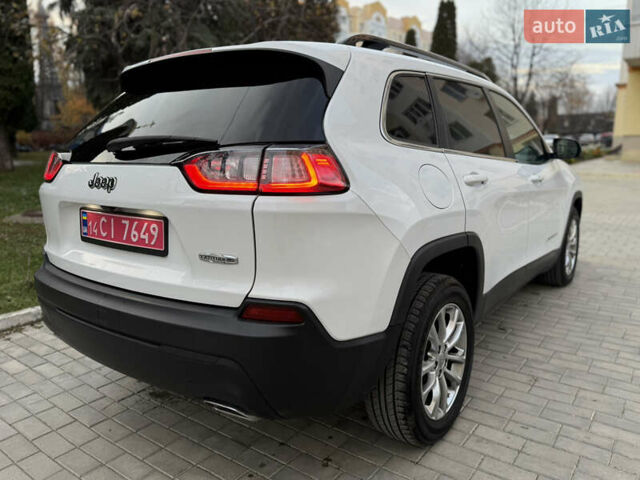 Белый Джип Чероки, объемом двигателя 3.24 л и пробегом 73 тыс. км за 18500 $, фото 18 на Automoto.ua