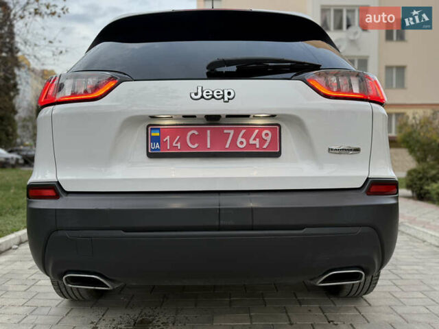 Белый Джип Чероки, объемом двигателя 3.24 л и пробегом 73 тыс. км за 18500 $, фото 16 на Automoto.ua