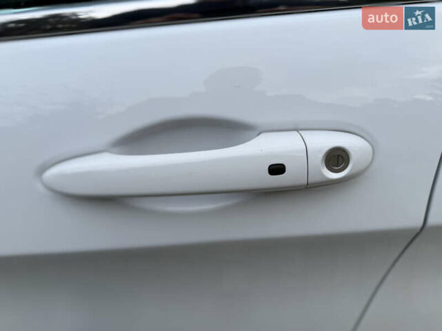 Белый Джип Чероки, объемом двигателя 3.24 л и пробегом 73 тыс. км за 18500 $, фото 31 на Automoto.ua